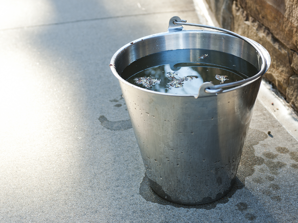 Como limpar tatame de eva preto